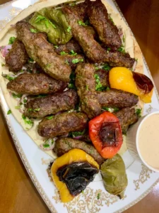 كفتة مشوية مع الخبز