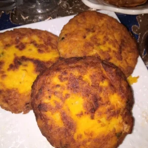 مقودة بالبيض